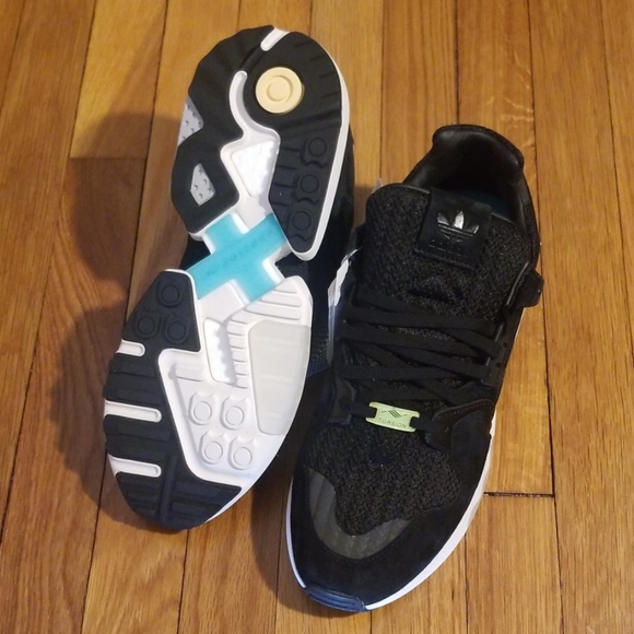 🆕️ Adidas ZX Torsion - Picture 7 of 8